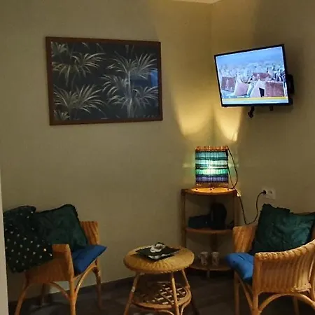 فندق Restaurant Du Commerce